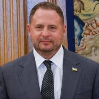 Yermak, chi è il 'tagliatore di teste' alleato di Zelensky dai tempi della tv