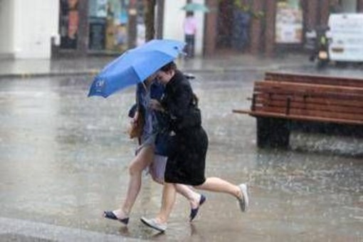 Tornano i temporali, dopo il caldo record ecco il maltempo: le previsioni meteo