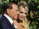 Pascale: &quot;Dire 'sto con Berlusconi' più difficile del coming out con mio padre&quot;