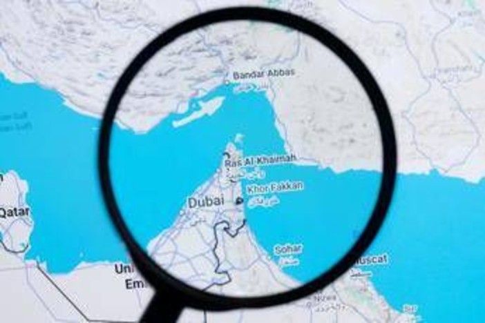 Iran riapre lo Stretto di Hormuz: "Via libera a tutte le navi"