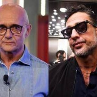 Signorini denuncia i colossi del web: "Non hanno rimosso i video di Corona" Signorini denuncia i colossi del web: "Non hanno rimosso i video di Corona"