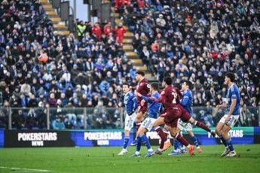 Como-Torino 6-0, granata travolti e Fabregas vola al quinto posto Como-Torino 6-0, granata travolti e Fabregas vola al quinto posto