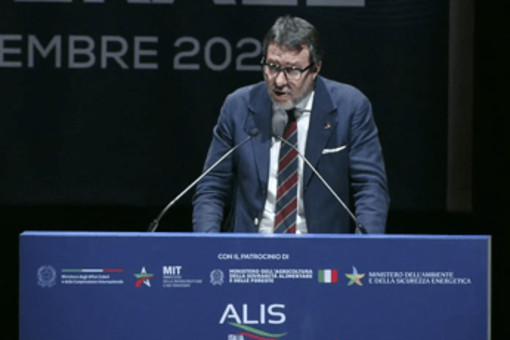 Porti, Salvini: &quot;Entro Natale riforma governance in Cdm&quot;