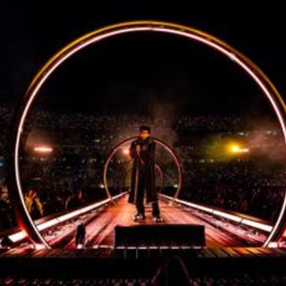 The Weeknd, la prima notte a San Siro è un’odissea nel pop futuristico The Weeknd, la prima notte a San Siro è un’odissea nel pop futuristico