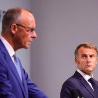 Germania boccia proposta Macron su eurobond