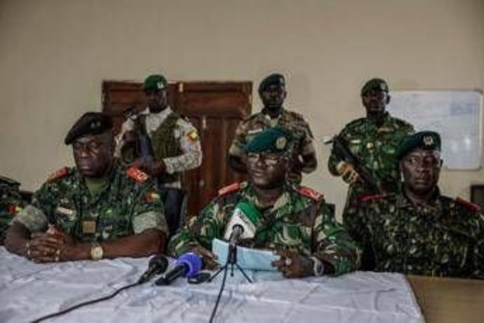 Golpe in Guinea-Bissau, arrestato presidente Embaló: militari impongono coprifuoco Golpe in Guinea-Bissau, arrestato presidente Embaló: militari impongono coprifuoco