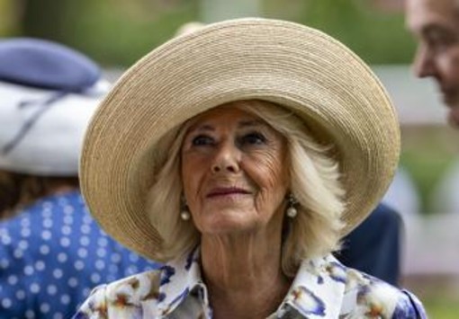 I Cazalet e il Conte di Montecristo, Camilla rivela i suoi libri preferiti I Cazalet e il Conte di Montecristo, Camilla rivela i suoi libri preferiti