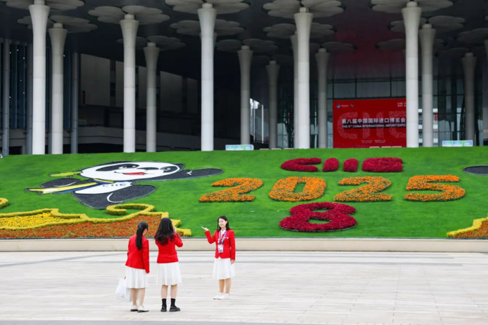 Cina: ottava edizione di CIIE si è aperta a Shanghai Cina: ottava edizione di CIIE si è aperta a Shanghai