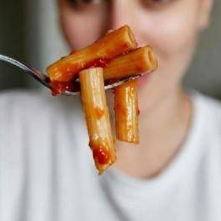 Salute a tavola, Calabrese: "Ecco perché masticare bene è fondamentale" Salute a tavola, Calabrese: "Ecco perché masticare bene è fondamentale"