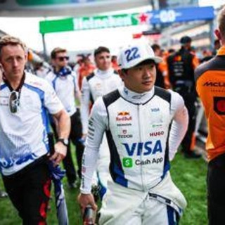 Formula 1, Tsunoda passa in Red Bull. Racing Bulls per Lawson