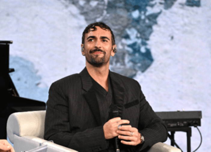 Marco Mengoni, il dolore per la morte della mamma: "Il periodo più buio della mia vita" Marco Mengoni, il dolore per la morte della mamma: "Il periodo più buio della mia vita"