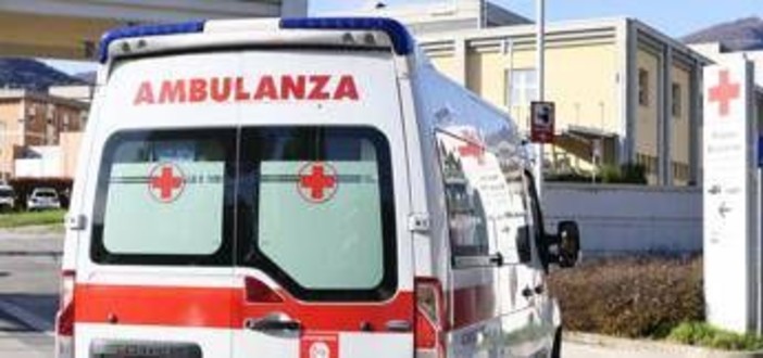 Roma, minorenne accoltellato all'addome: è in codice rosso, fermato un coetaneo