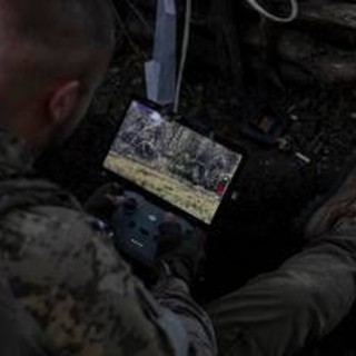 Ucraina, esercito Kiev: &quot;Starlink fuori uso su tutta linea del fronte&quot;