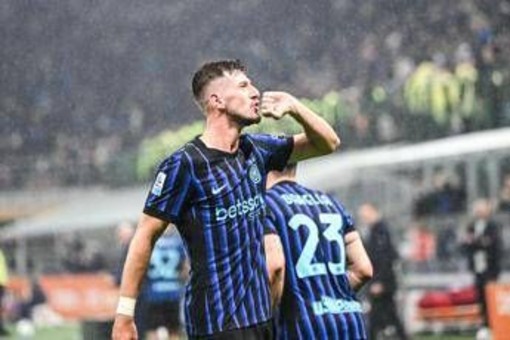 Inter-Fiorentina 3-0: Calhanoglu e Sucic lanciano i nerazzurri al terzo posto Inter-Fiorentina 3-0: Calhanoglu e Sucic lanciano i nerazzurri al terzo posto
