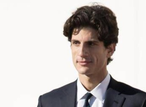 Usa, nipote di Jfk si candida al Congresso: chi è il rampollo dem con 1,7 milioni di follower Usa, nipote di Jfk si candida al Congresso: chi è il rampollo dem con 1,7 milioni di follower