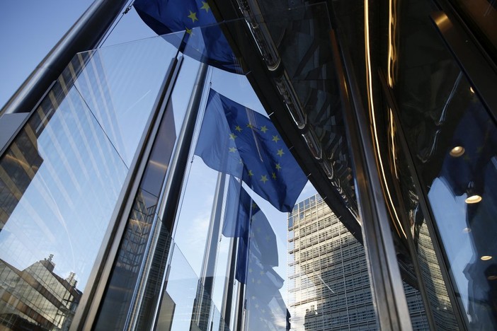 Dalla Commissione Ue un piano d’azione per elettrificazione e revisione ETS Dalla Commissione Ue un piano d’azione per elettrificazione e revisione ETS