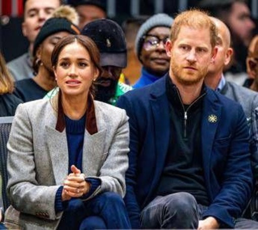 Harry e Meghan torneranno in Usa per Natale? "Sandringham sarebbe troppo imbarazzante"