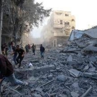 Gaza, dopo i raid torna il cessate il fuoco. Oggi gli inviati di Trump in Israele Gaza, dopo i raid torna il cessate il fuoco. Oggi gli inviati di Trump in Israele