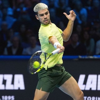 Alcaraz sul velluto a Indian Wells, avanza anche Djokovic. Darderi subito out