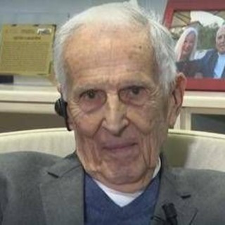 Dieta e longevità, Garattini smonta il 'mito' kefir: "Non fa vivere di più" Dieta e longevità, Garattini smonta il 'mito' kefir: "Non fa vivere di più"