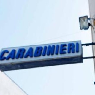 Napoli, riduce la moglie in fin di vita e finge una rapina: arrestato 70enne