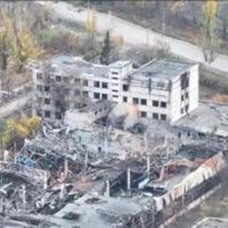 Ucraina, Russia frena attacco a Pokrovsk: pausa prima di assedio finale