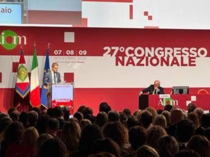 Tumori, Aiom: &quot;Lo screening per cancro polmone sia incluso nei nuovi Lea&quot;