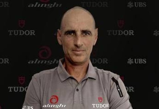 America's Cup, il timoniere Bruni lascia Luna Rossa ed entra nel Team Alinghi America's Cup, il timoniere Bruni lascia Luna Rossa ed entra nel Team Alinghi