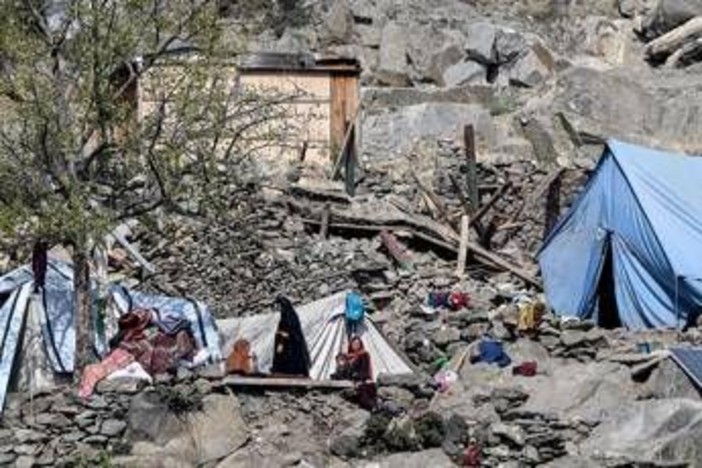 Terremoto in Afghanistan, almeno 20 morti e 320 feriti Terremoto in Afghanistan, almeno 20 morti e 320 feriti