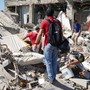 Colombia, il bilancio delle vittime del terremoto sale a 111 Colombia, il bilancio delle vittime del terremoto sale a 111