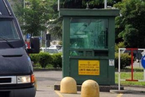 Milano, detenuto evade dal carcere di Opera