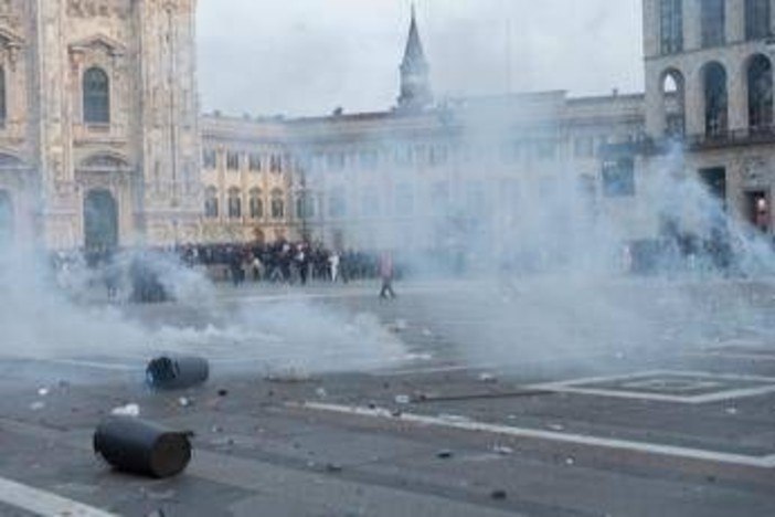 Nasce il reato di partecipazione violenta a una manifestazione, cos'è e cosa prevede Nasce il reato di partecipazione violenta a una manifestazione, cos'è e cosa prevede