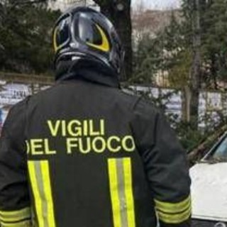 Maltempo oggi in Sicilia, Sardegna e Calabria: allerta rossa e scuole chiuse Maltempo oggi in Sicilia, Sardegna e Calabria: allerta rossa e scuole chiuse