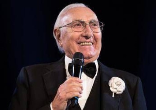 Addio a Pippo Baudo, signore della televisione italiana: aveva 89 anni