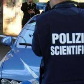 Vicenza, donna trovata in una pozza di sangue nel cortile di casa: è gravissima Vicenza, donna trovata in una pozza di sangue nel cortile di casa: è gravissima