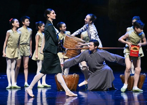 Da Rimini alla Cina, ballerina italiana danza per il Chongqing Ballet Theatre Da Rimini alla Cina, ballerina italiana danza per il Chongqing Ballet Theatre