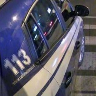 Roma, scontro tra volante della polizia e auto in fuga: tre feriti