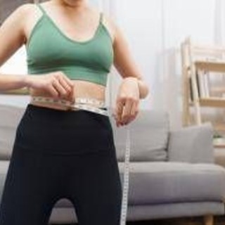 Dieta dopo le feste, come scegliere quella giusta: occhio alle fake news Dieta dopo le feste, come scegliere quella giusta: occhio alle fake news