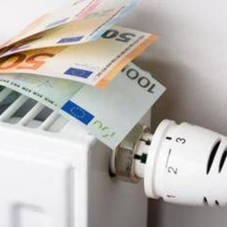 Bollette salate? Ecco come risparmiare sul riscaldamento in 10 mosse