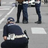 Auto pirata travolge due ragazzi a Guidonia: muore 23enne, ferito l'amico