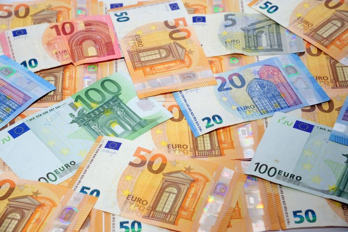 Bankitalia, nel 2026 Pil +0,6% e rafforzamento nel biennio 2027-2028