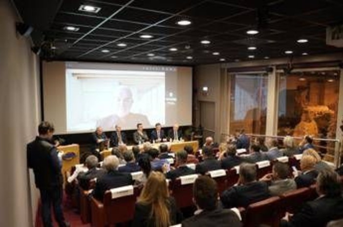 Zootecnia, Assocarni: fatturato tra allevamento e industria pari a 13 miliardi, produzione +6,3% Zootecnia, Assocarni: fatturato tra allevamento e industria pari a 13 miliardi, produzione +6,3%