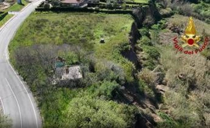 Frana Petacciato, anche treni riprendono a circolare su linea Adriatica Frana Petacciato, anche treni riprendono a circolare su linea Adriatica