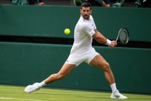 Wimbledon, oggi Djokovic-Safiullin: orario, precedenti e dove vederla in tv Wimbledon, oggi Djokovic-Safiullin: orario, precedenti e dove vederla in tv