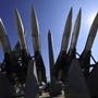 Corea del Nord, testati due nuovi missili di difesa aerea