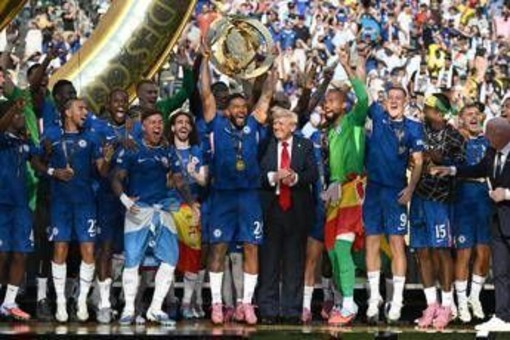Trump alla premiazione del Mondiale per Club, il figlio: &quot;Per loro era un onore&quot;