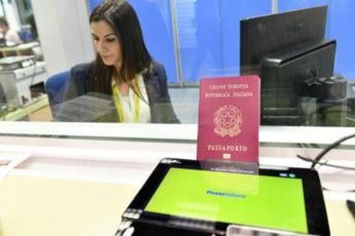 Poste, da Brescia a Vercelli sale a 3.215 numero uffici abilitati al rilascio o al rinnovo del passaporto