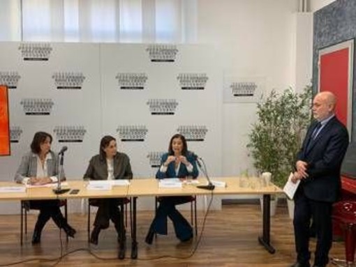 Tumore endometrio, Aifa approva immunoterapia con chemio in tutte le pazienti Tumore endometrio, Aifa approva immunoterapia con chemio in tutte le pazienti