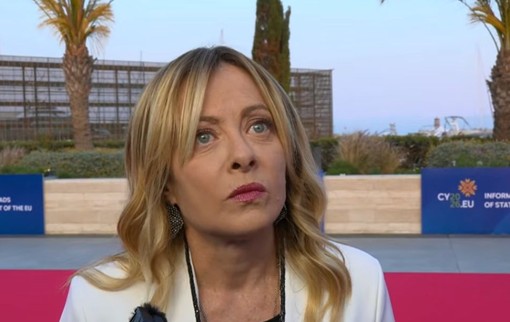 Meloni “Scostamento di bilancio? Vediamo, non stiamo escludendo niente”