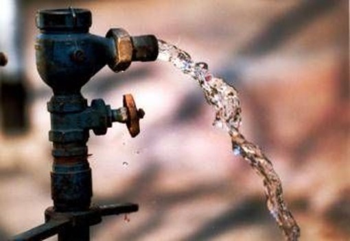 Medio Oriente in crisi d’acqua: la sfida della Svizzera contro la guerra dell'oro blu Medio Oriente in crisi d’acqua: la sfida della Svizzera contro la guerra dell'oro blu